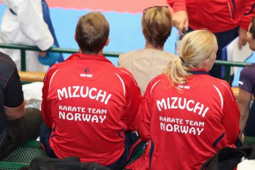 banzai 2013-0834.JPG --- erstellt mit toms-galerie V1.3 - www.tomshaus.de